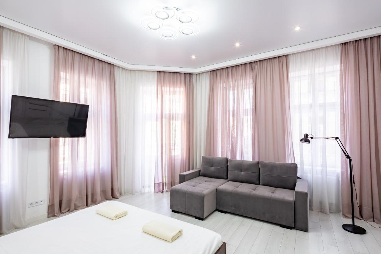 Romari Апартаменти Куліша 41 Lviv Buitenkant foto