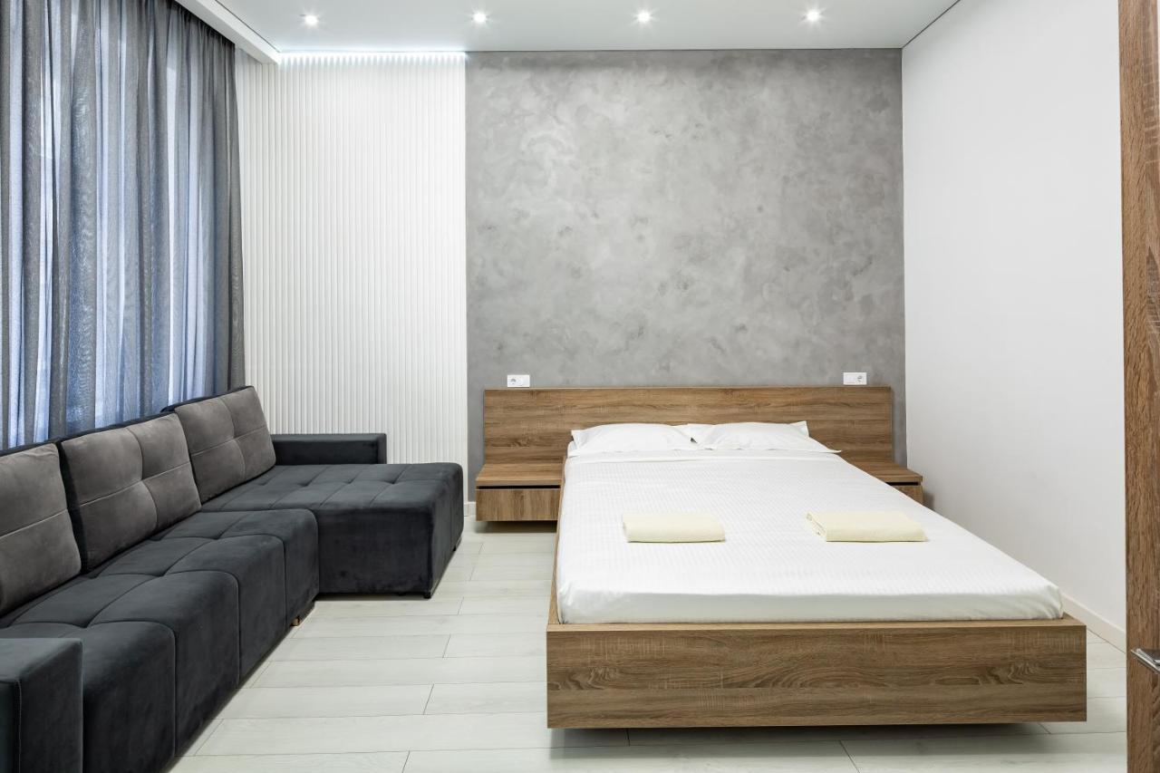 Romari Апартаменти Куліша 41 Lviv Buitenkant foto