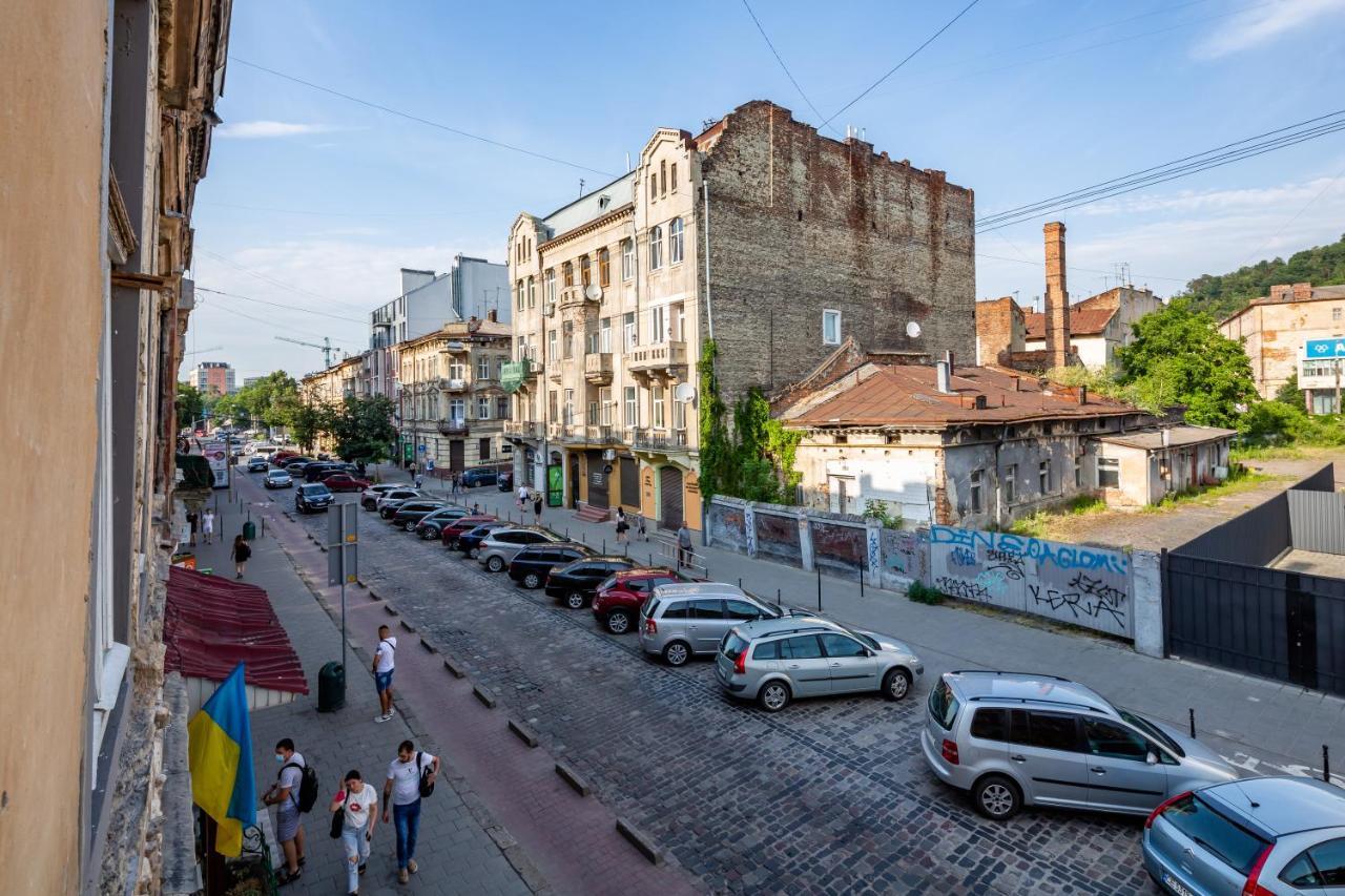 Romari Апартаменти Куліша 41 Lviv Buitenkant foto